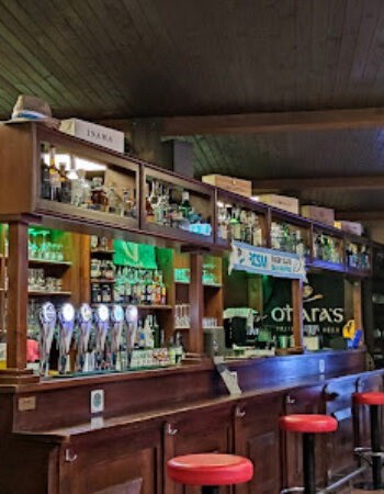 Green Clover IrishPub